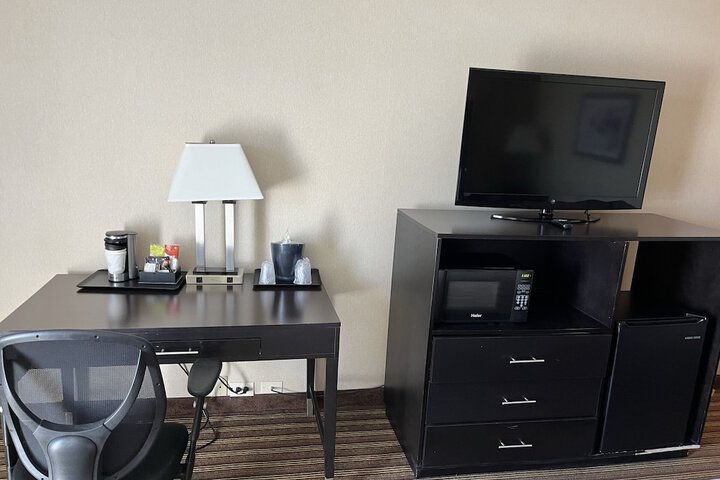 Room 14 of 23