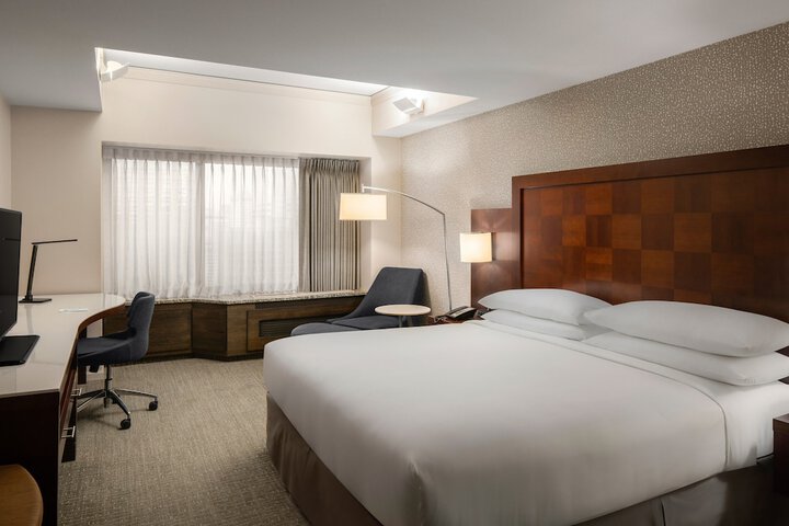 Renaissance Seattle Hotel