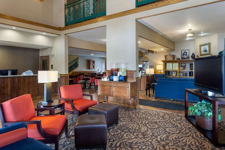 Hotel Interior 27 of 58