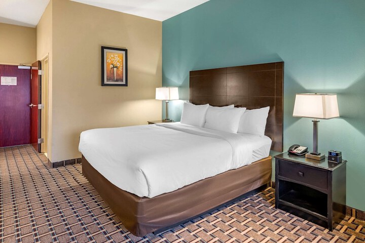 Comfort Suites Clovis North