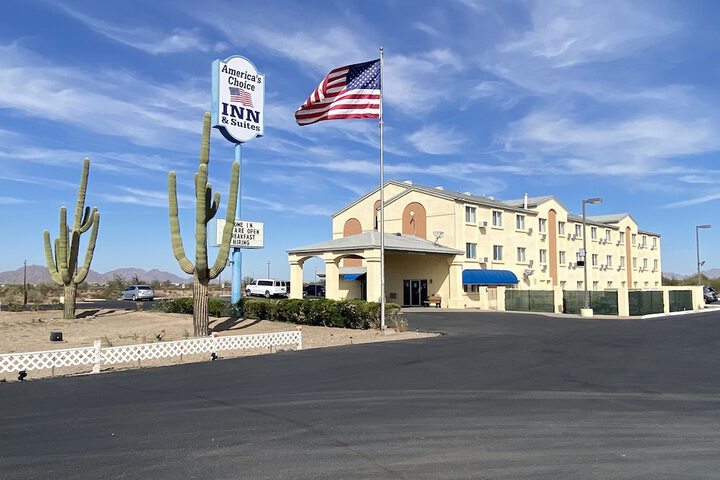Hotel 5 of 43