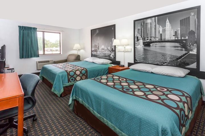 Room 10 of 15