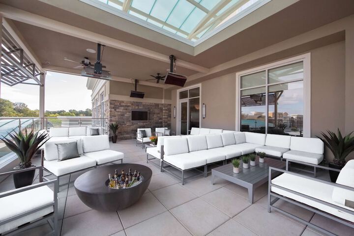Terrace/Patio 47 of 48
