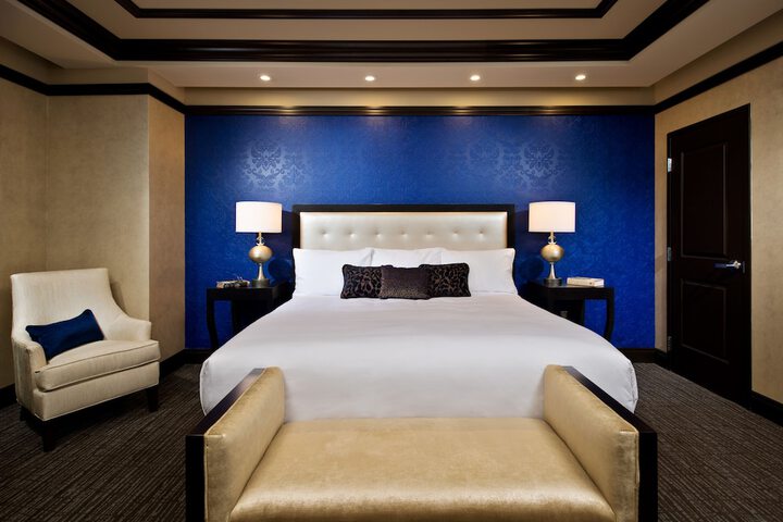 Saratoga Casino Hotel