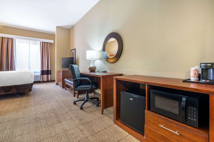 Comfort Suites Gallup East Route 66 and I-40