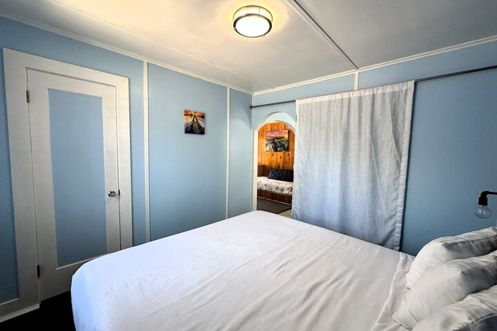 The Anchorage Motel
