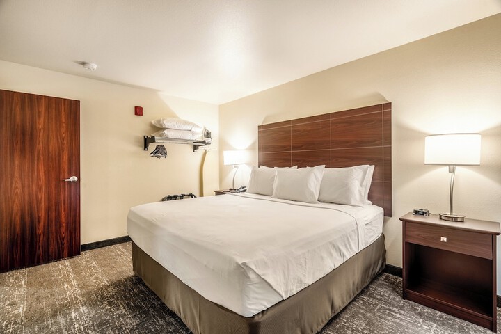 Cobblestone Inn & Suites - Kermit