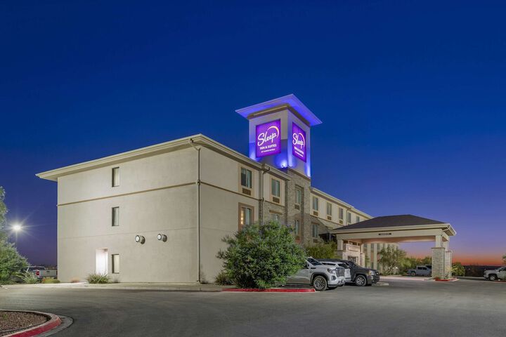 Hotel 7 of 37