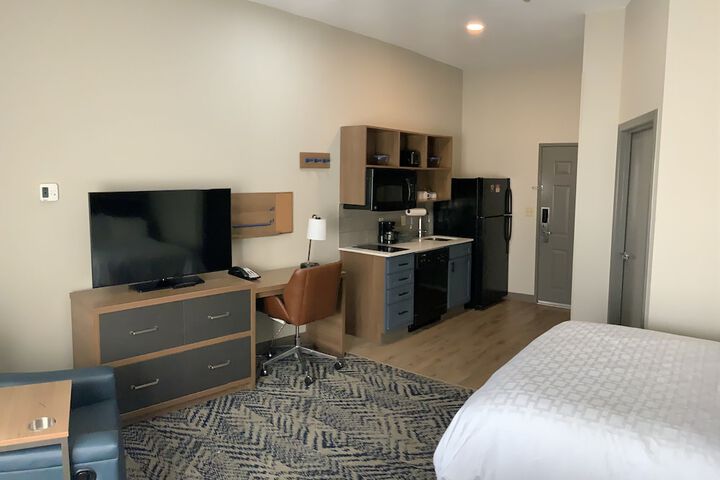 Candlewood Suites Oklahoma City-Moore by IHG