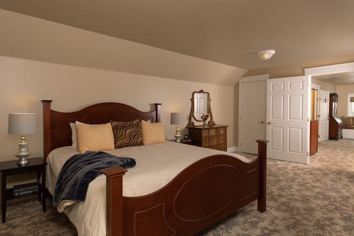 Room 42 of 55