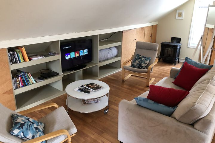 Room 20 of 33