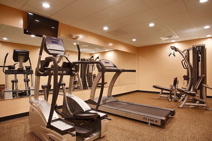 Best Western Plus Finger Lakes Inn & Suites