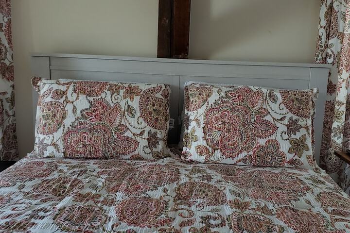 The Elmere House Bed & Breakfast