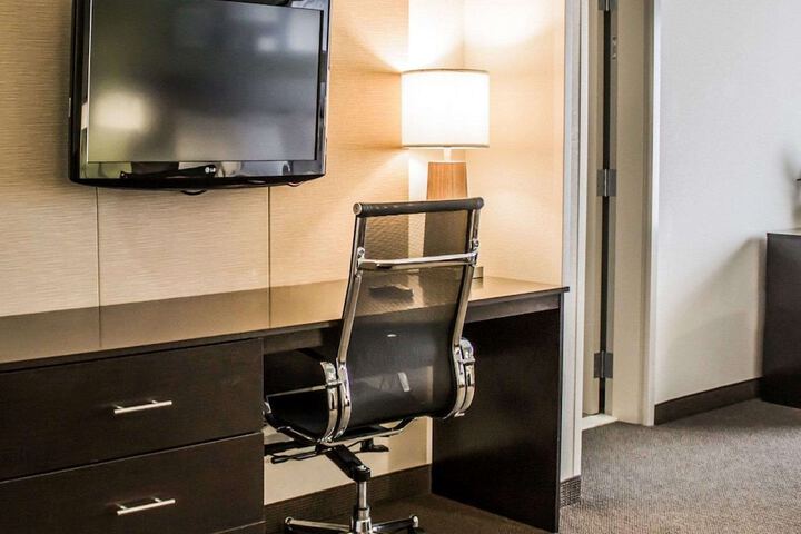Room 15 of 29