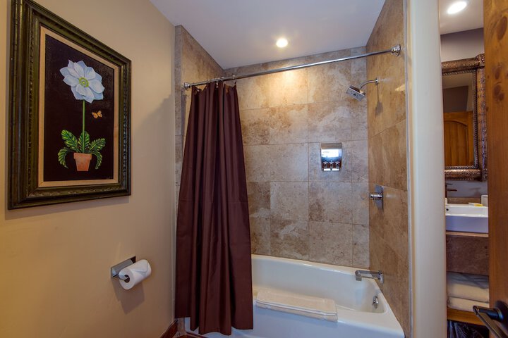Room 62 of 154
