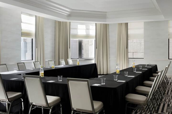 Kimpton Hotel Monaco Baltimore Inner Harbor by IHG