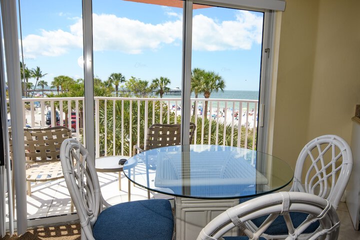 Edison Beach House