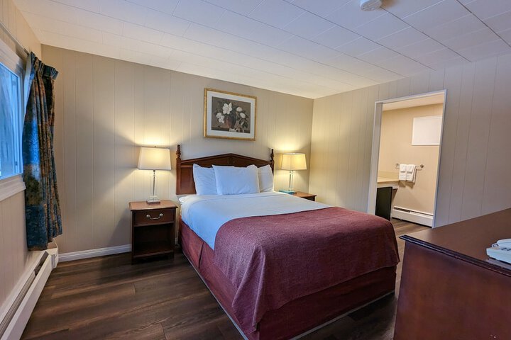 Room 112 of 153