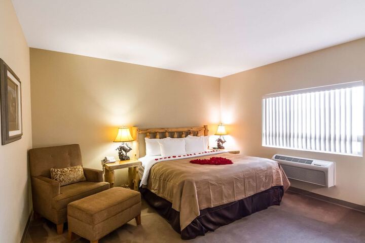 Room 20 of 28