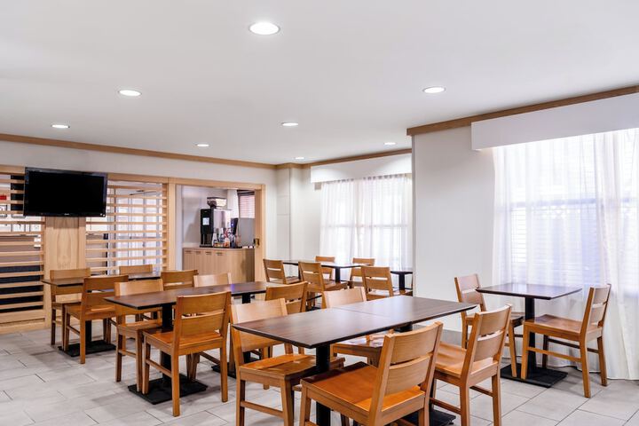 Garner Hotel Gillette South by IHG