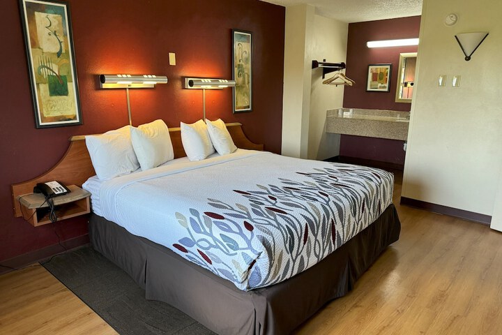 Sycamore Suites