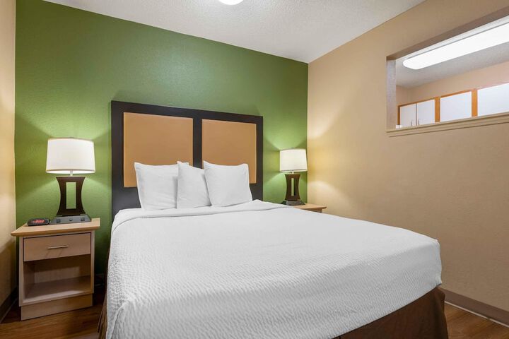 Extended Stay America Suites Cleveland Middleburg Heights