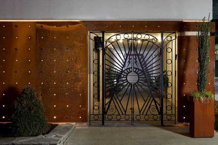 Hotel 3 of 91