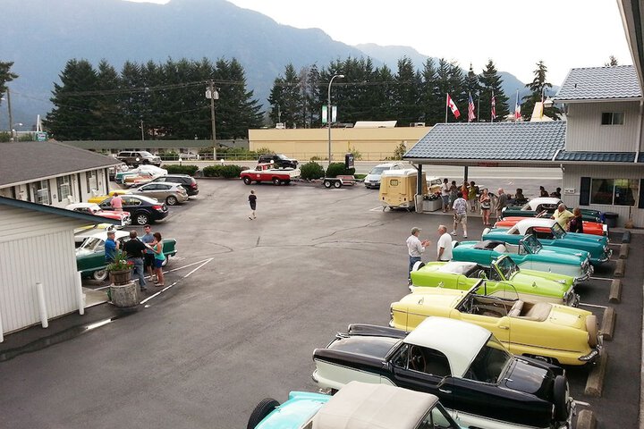 Heritage Inn
