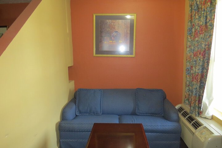 First Western Inn Caseyville