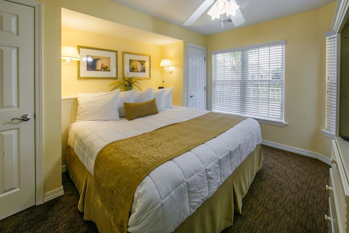 Holiday Inn Club Vacations Orlando Breeze Resort by IHG