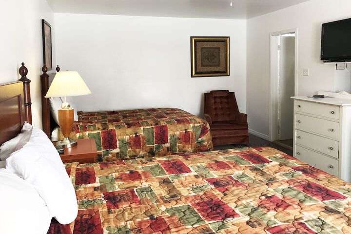 Room 44 of 55