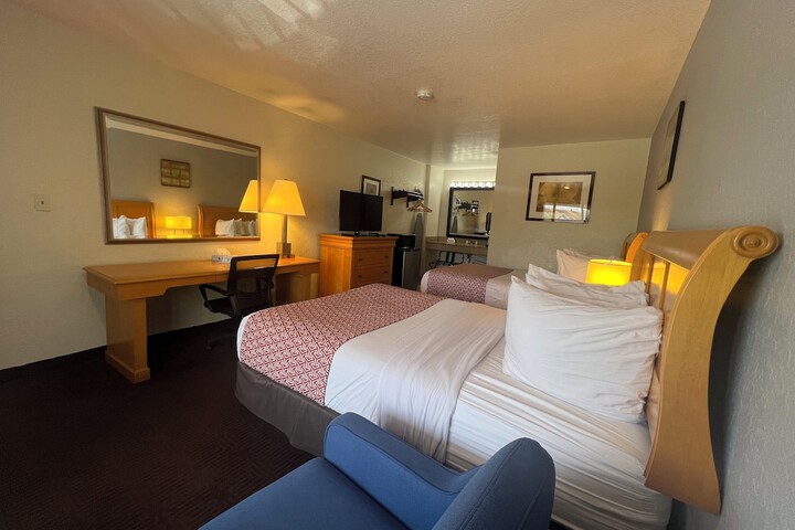 Garden Inn Homestead