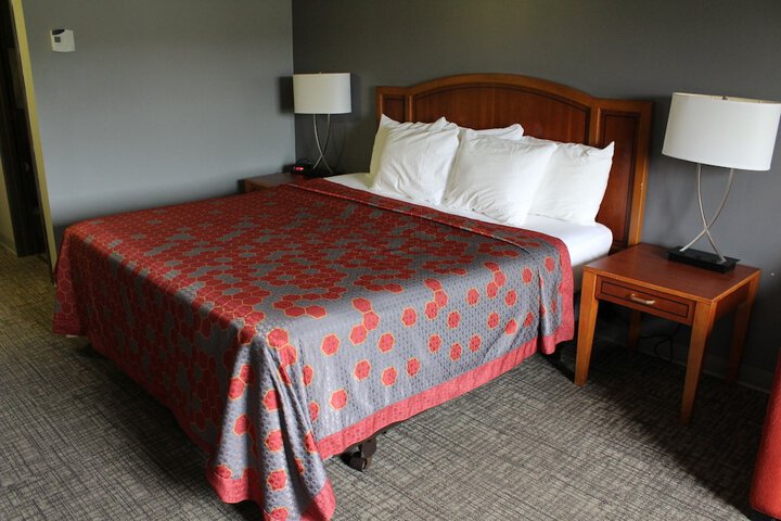 American Inn and Suites Ionia