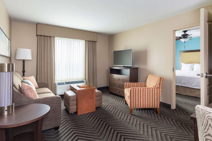 Room 13 of 21