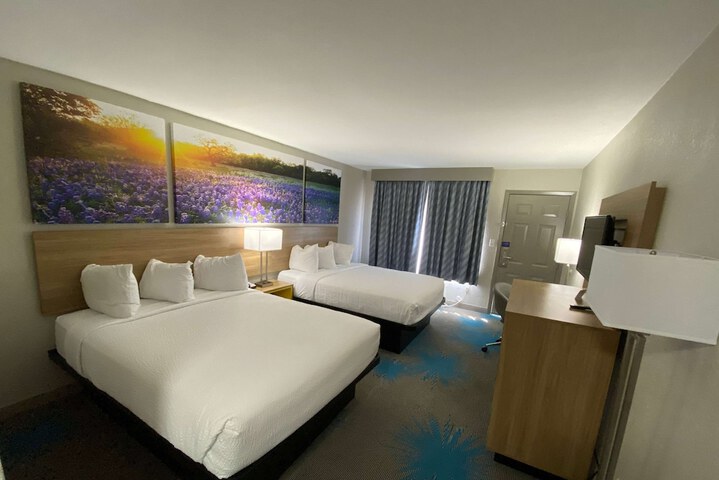 Room 19 of 55