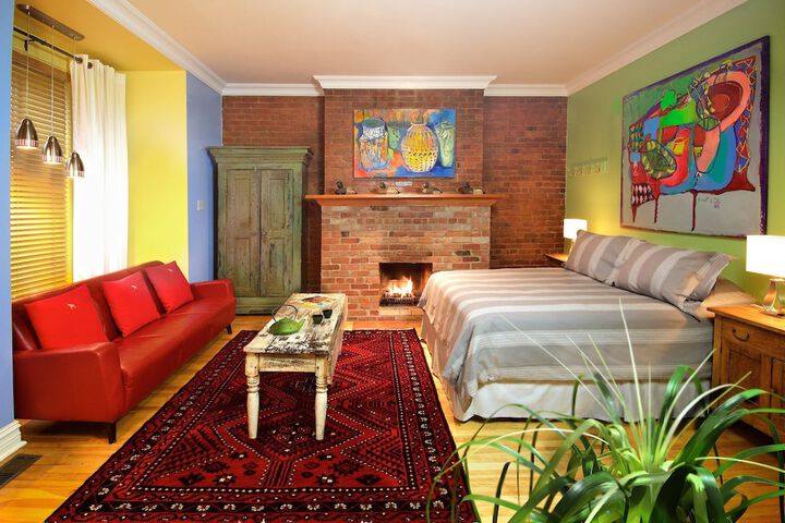Room 22 of 60