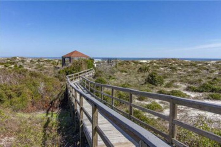 Hibiscus 302D - Three Bedroom Condo