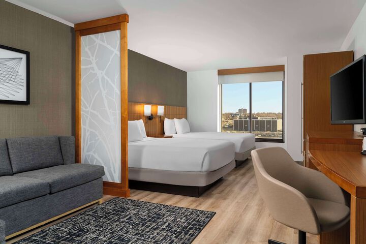 Room 20 of 39