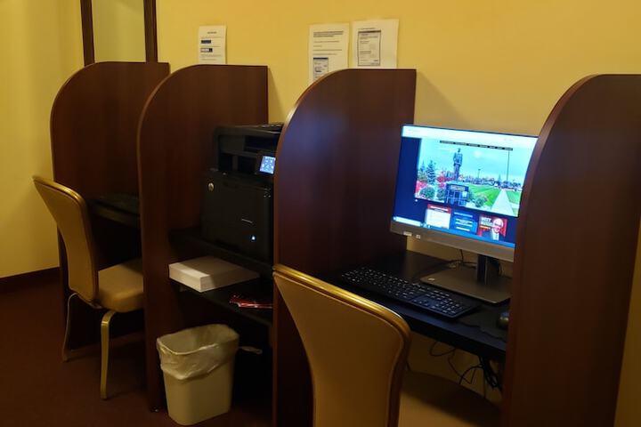 Business Center 41 of 42