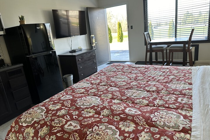 Room 42 of 68