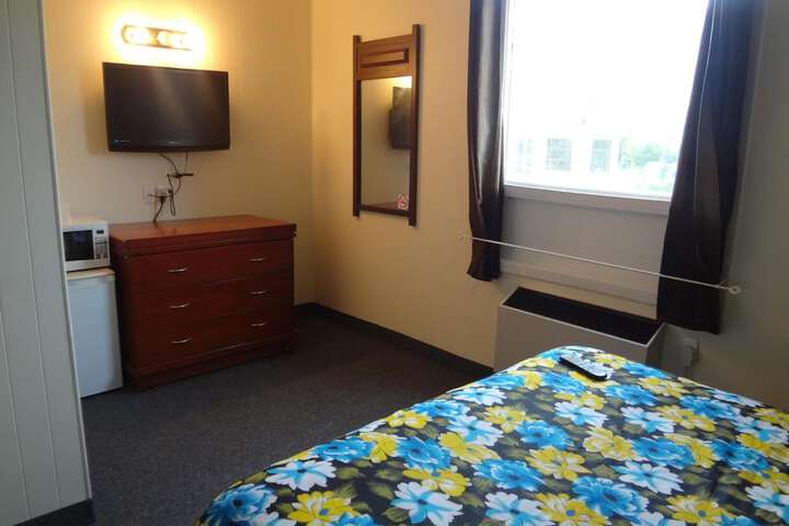 Room 22 of 46