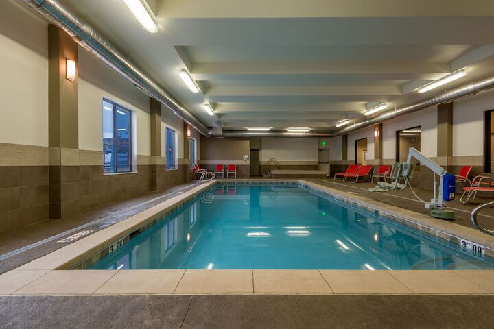 Holiday Inn Express & Suites Denver South - Castle Rock by IHG