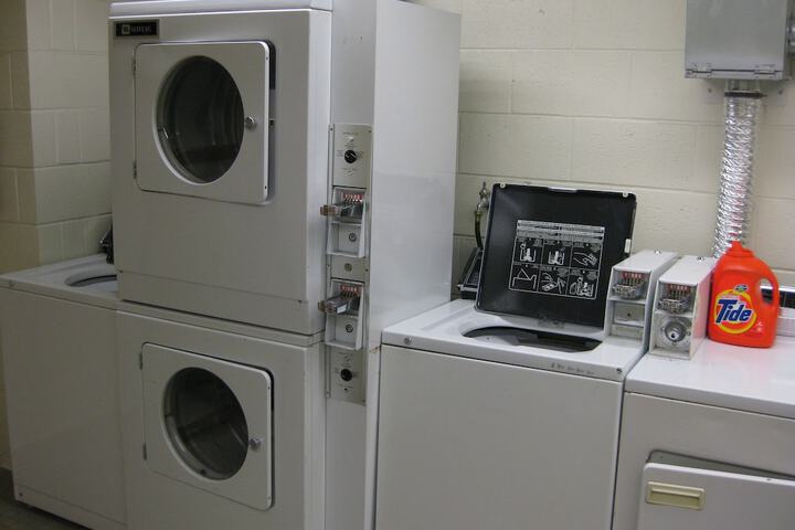 Laundry 23 of 25