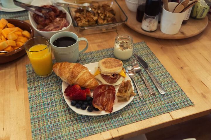 Breakfast/Coffee Service 61 of 69