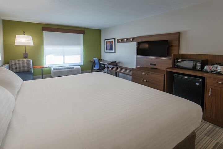 Room 26 of 67