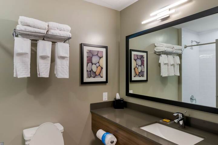 Room 12 of 41
