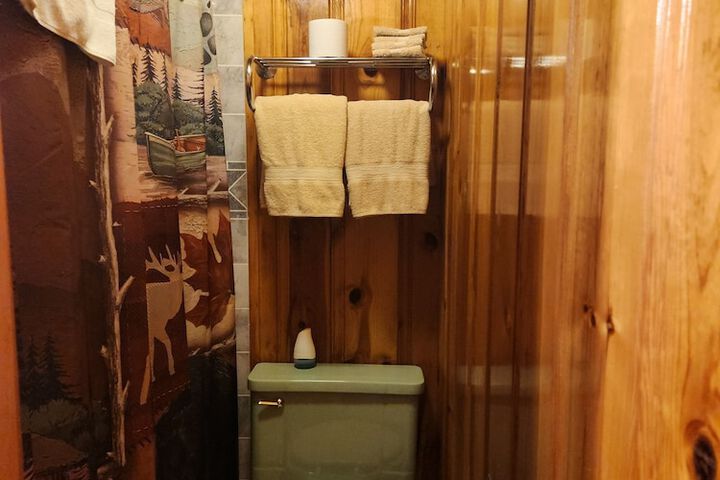 Eagle Nest Fly Shack and Lodge