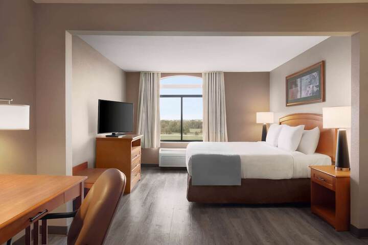 Room 7 of 26