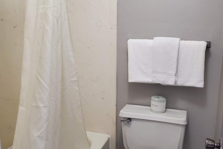 Americas Best Value Inn Wildersville