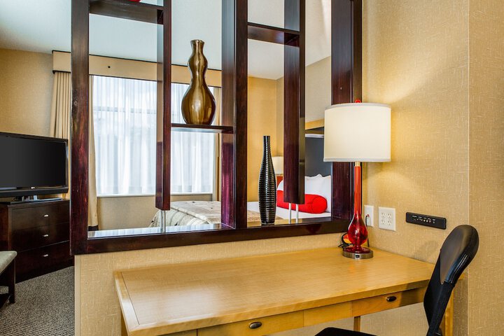 Room 46 of 63